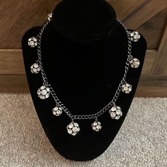 Premier Designs “All Decked Out” Hematite Multi Strand Necklace NEW - Picture 6 of 8